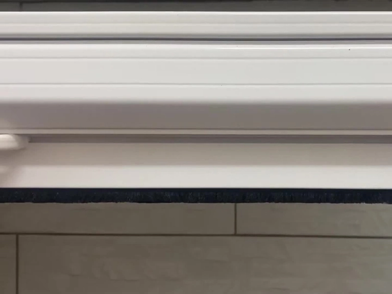 Etimesgut Akordiyon Sineklik Şık ve Pratik Seçenek