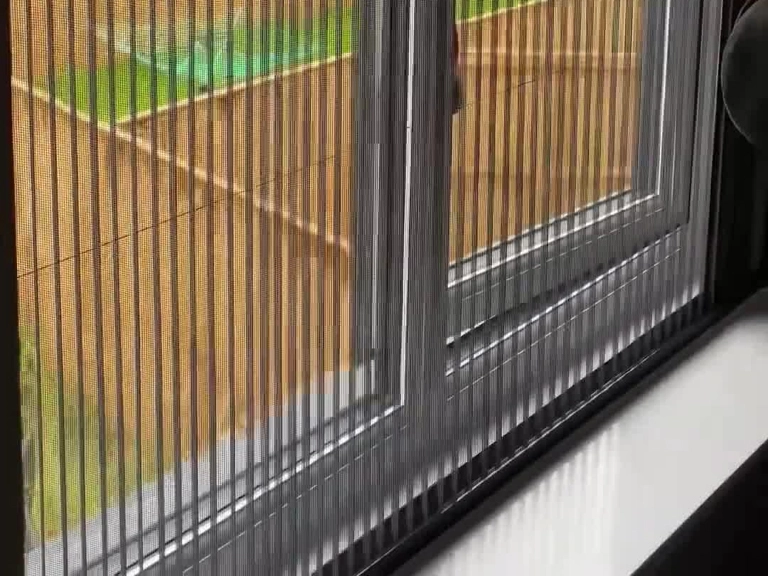 Etimesgut Akordiyon Sineklik Tüm Mekanlar İçin Sineklik Modellerimizi Keşfedin