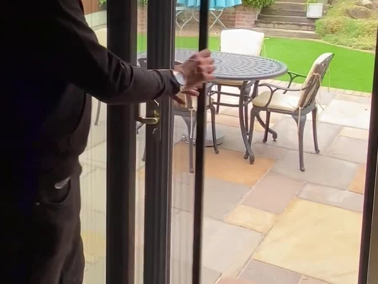 Etimesgut Kedi Sinekliği Sineksiz Yaşam Alanı