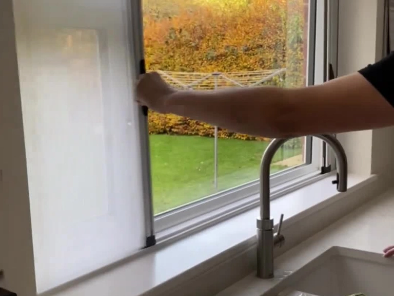 Etimesgut Menteşeli Sineklik Sineklere Karşı Dayanıklı Koruma